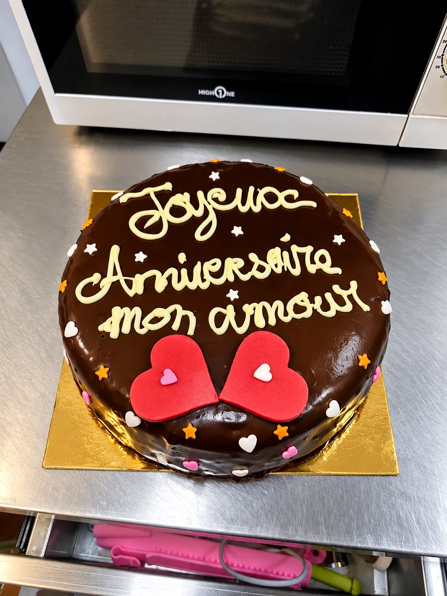 Gâteau au chocolat personnalisé pour un anniversaire